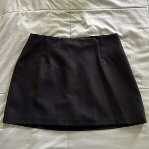 Abercrombie & Fitch Black Mini Skort, size L